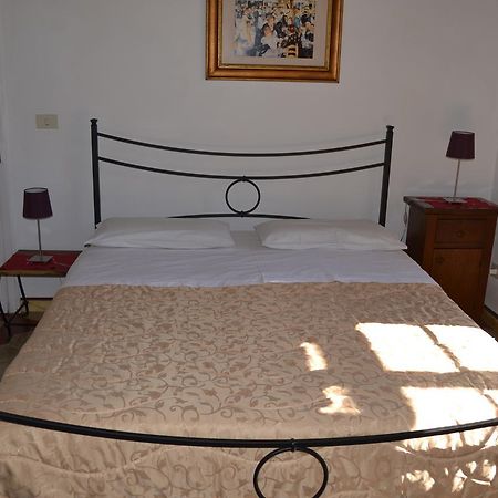 La Casa Di Antonella Ξενοδοχείο Σιένα Εξωτερικό φωτογραφία